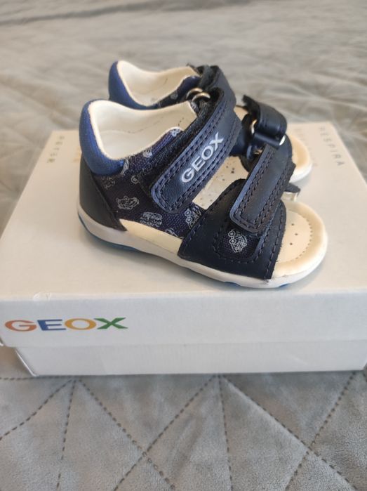 Детски сандали Geox