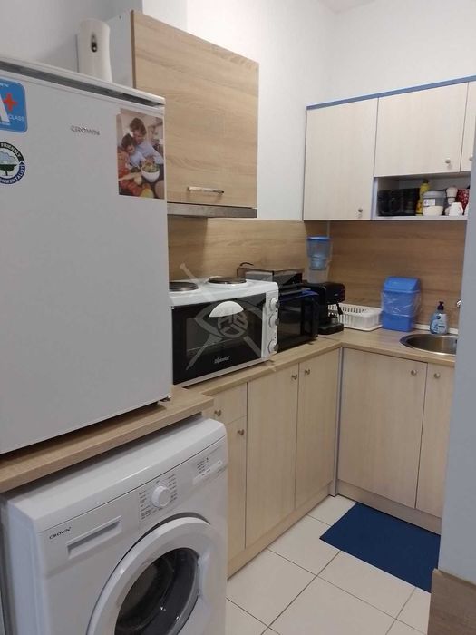 Продава се Едностаен апартамент в Поморие - 40 кв.м за 1300 €/кв.м - Снимка #1