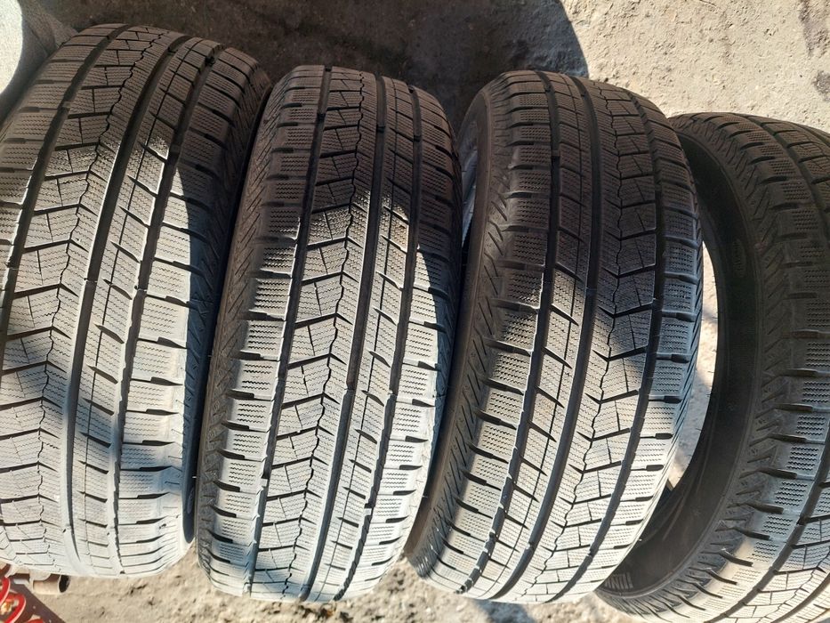 225/60/17зимни комплект 4 бр