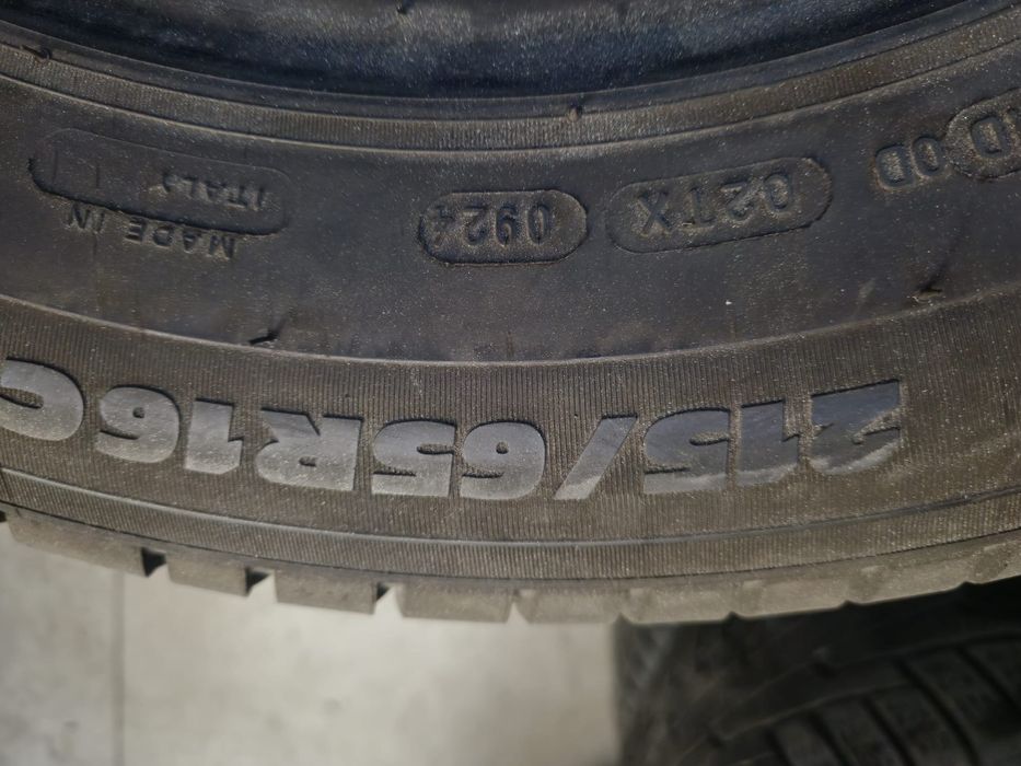 2 anvelope vara Michelin 215 65 16 C // DOT 2024