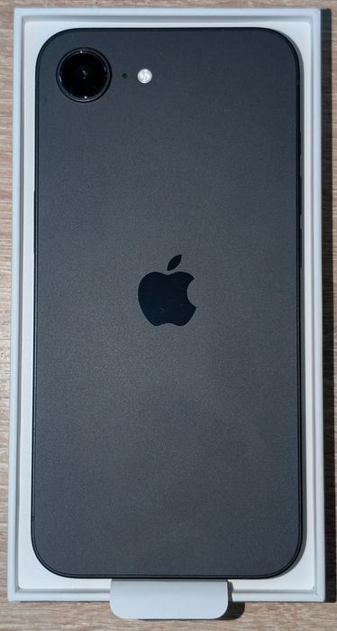 iPhone 16E Black(128Gb / 94%)