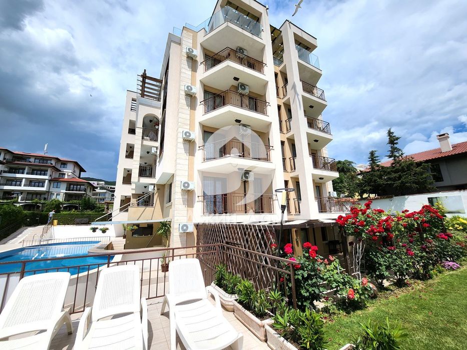 Продава се Двустаен апартамент в Свети Влас - 61 кв.м за 2378 €/кв.м - Снимка #7