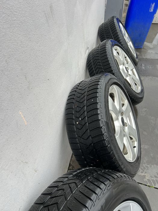 Jante + Anvelope Pirelli 225/50 R17 – Set complet,
