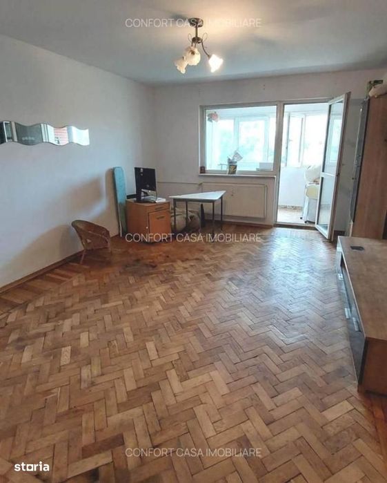 2 camere 60 mp metrou Costin Georgian — fotografia 1