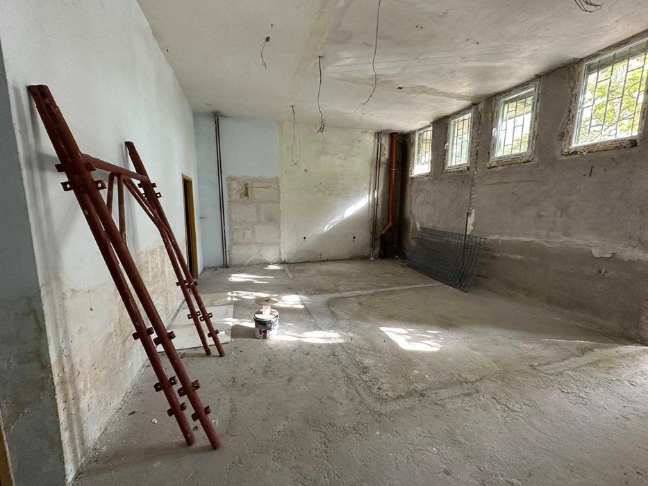 Продава се Магазин в Пловдив, Гагарин - 410 кв.м за 899 €/кв.м - Снимка #19