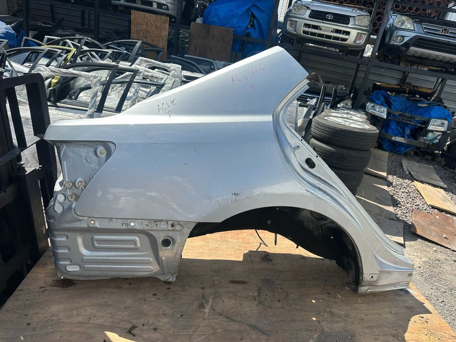 Крылья крыло задние Toyota Camry 40 из Японии