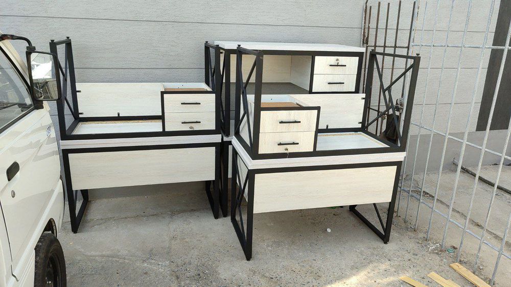 Стол лофт с тумбой