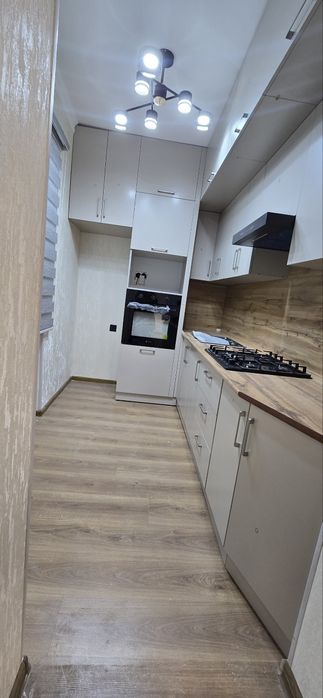 9-худуд 3*4/6/7 80 м² + есть кладовка Сергели Янгихаёт продаётся кв