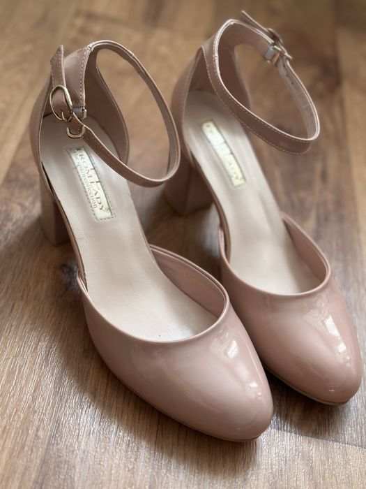 Новые туфли