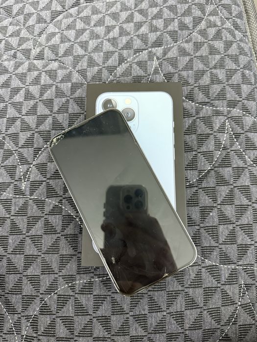 Продается Iphone 13 pro б/у