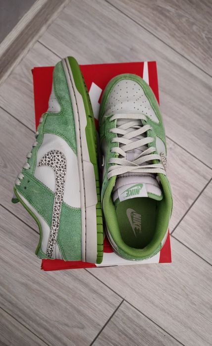 Nike Dunk Low Safari Swoosh