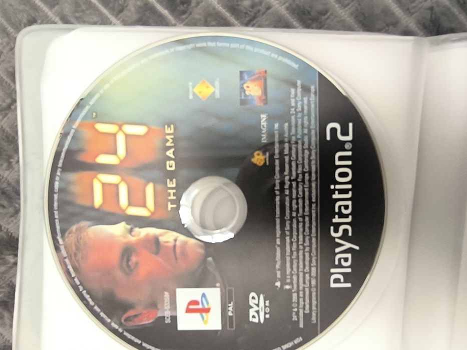 6 CD pt Play Station 2