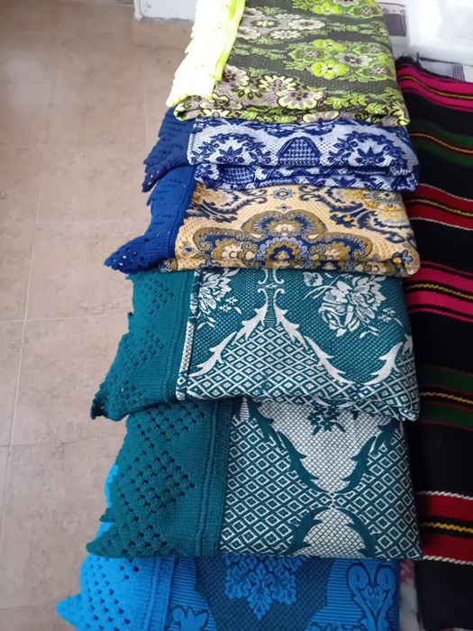 Одеяла, покривки ,килими