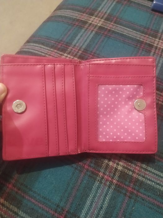 Кошелек широкий красивый