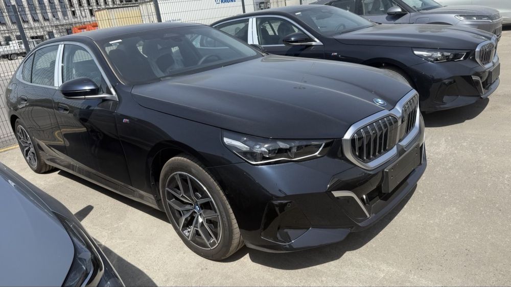 BMW i5 35 L 2025 bez probeg