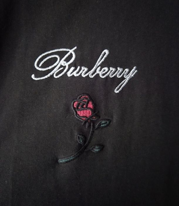 НАМАЛЕНИЕ! Оригинална мъжка тениска Burberry - Размер Л