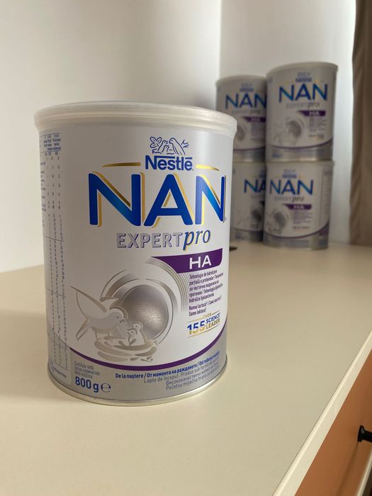 Lapte praf bebelusi NAN HA 800gr potrivit de la nastere