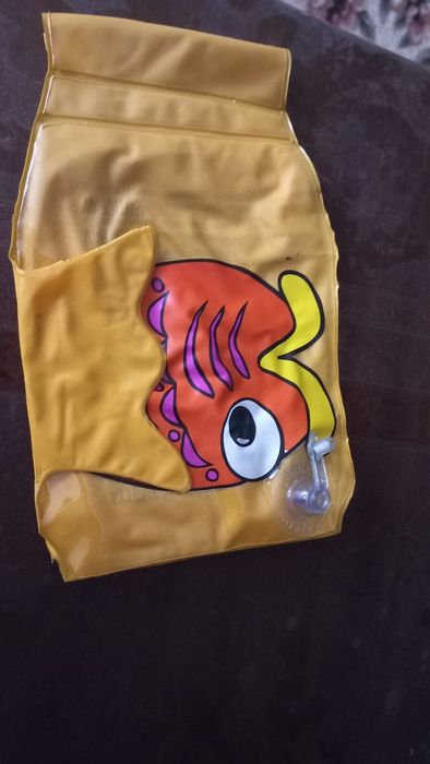 Продам аксессуары для плавания