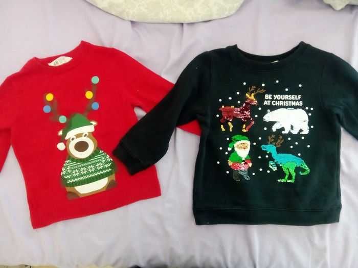 Две ватирани блузи  5 г. за 5 евро.