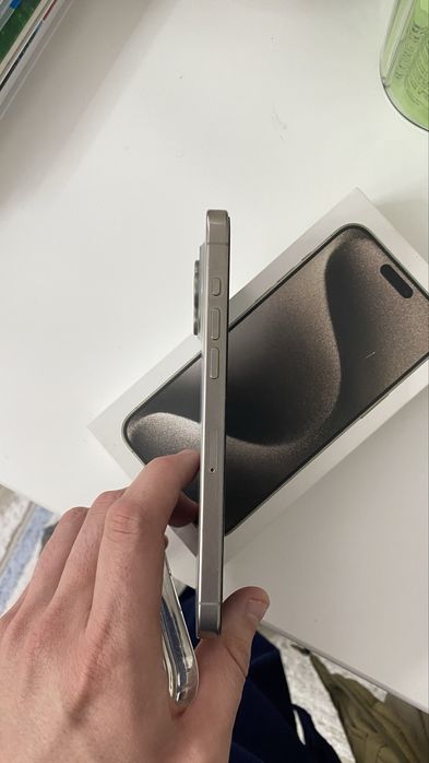 Iphone 15 pro Max 256g