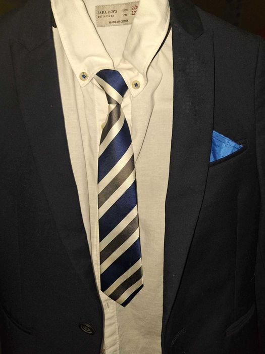 Детски официален костюм NEXT 128см