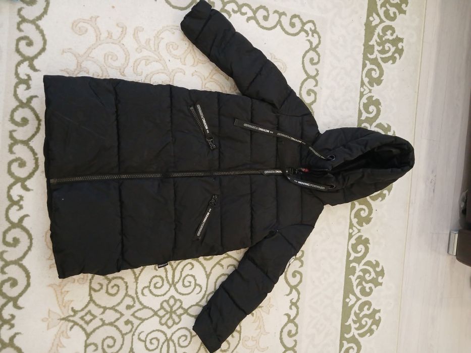 На 40-42 разм . В отличном