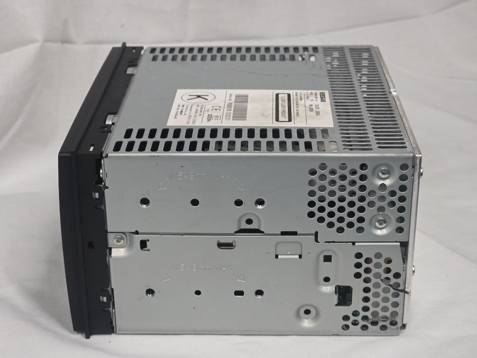 CD PN-2805F / 28185 - JD00A Nissan Qashqai Оригинално радио