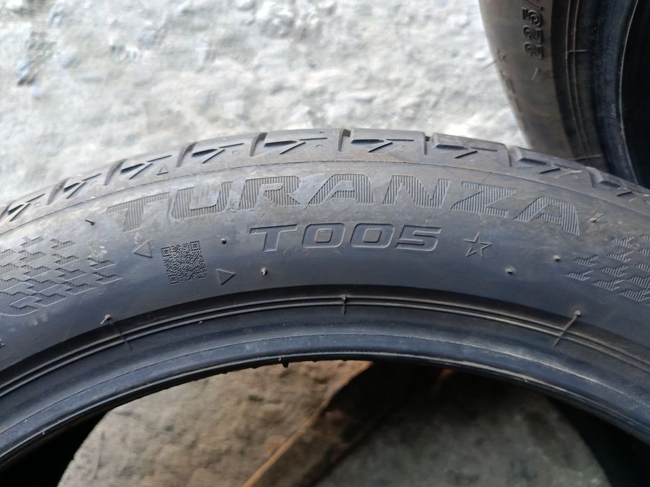 Летни гуми 18цола -225/45-1бр.-95лв."BRIDGESTONE"