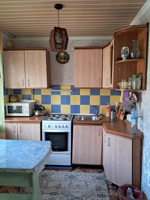 Кухонный гарнитур  стол