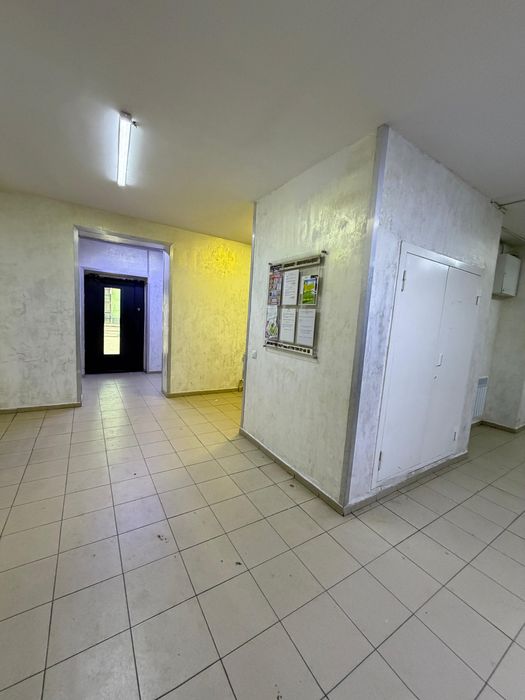 Продается 3 комн квартира