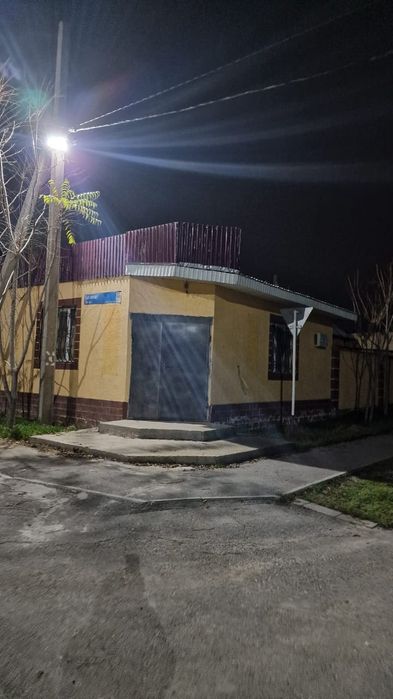 Помишение в мкр Достык, здается в аренду 72 метр квадрат со всеми удоб