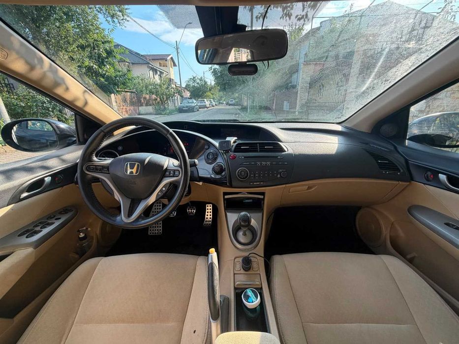 Honda Civic 1.8 i-VTEC 140 CP, 6 trepte, 2008