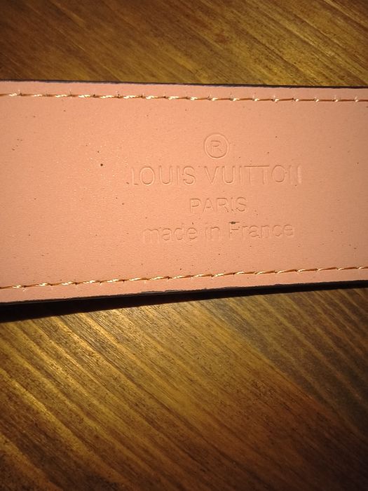 Curea Louis Vuitton