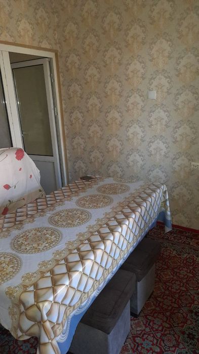 Qoyliq massiv 5 uy sotiladi 4 hona 4 etaj holati yahwi  88000$