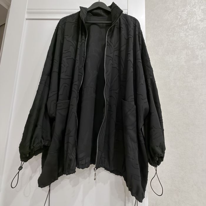 Продам бомбер, оверсайз