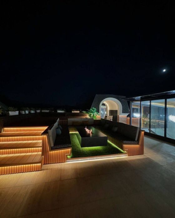 Продается Новый Евро Люкс Дом ЦЕНТР луначарский 1000м2