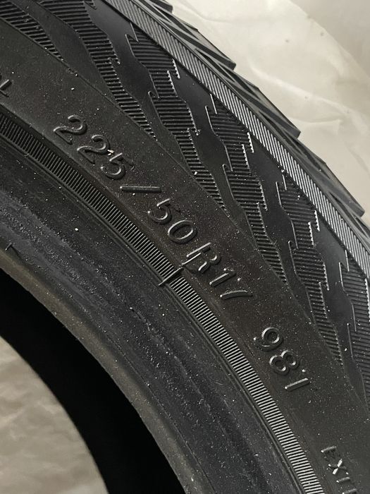 Зимние шины YOKOHAMA R17