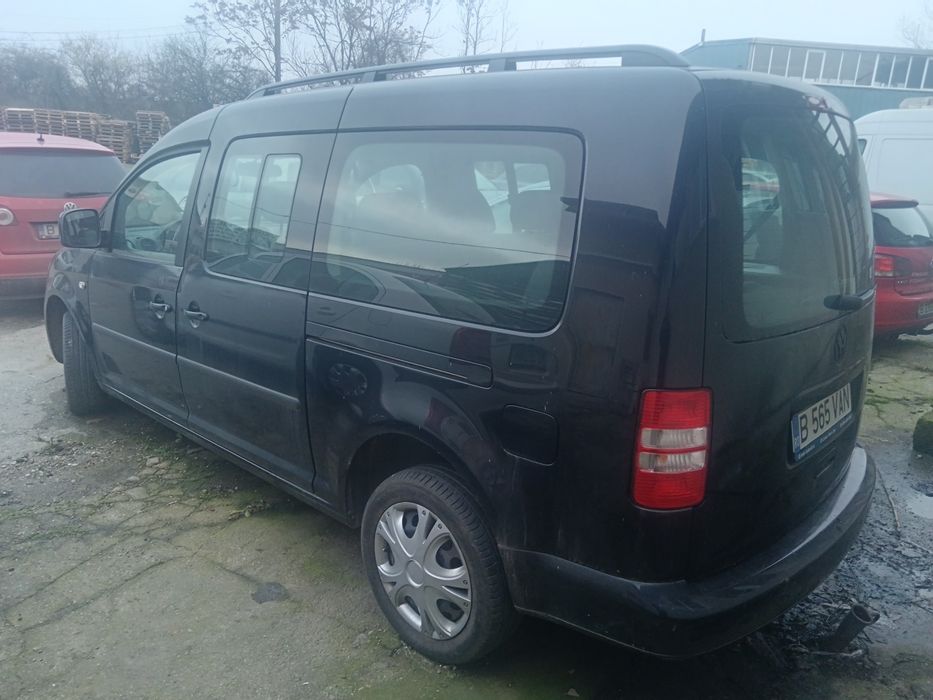 Avariat-Inundat Volkswagen Caddy Maxi Automat 7 locuri i