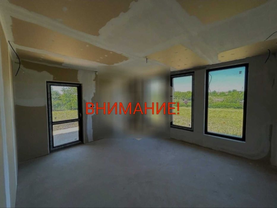 Продава се Къща в Мартен - 400 кв.м за 1575 €/кв.м - Снимка #3