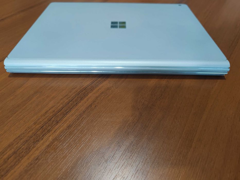лаптоп Microsoft Surface book 2 - Core i7-8650U, 16GB RAM, 512GB ssd