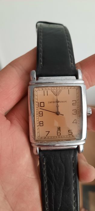 Часовник Емпорио Армани