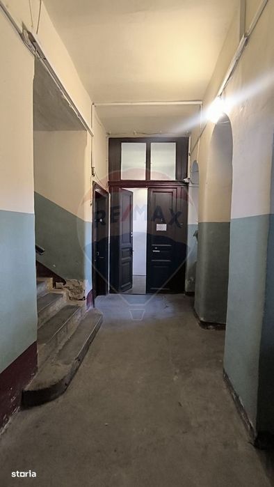 Apartament de vânzare în Palatul Berde, strada Horea