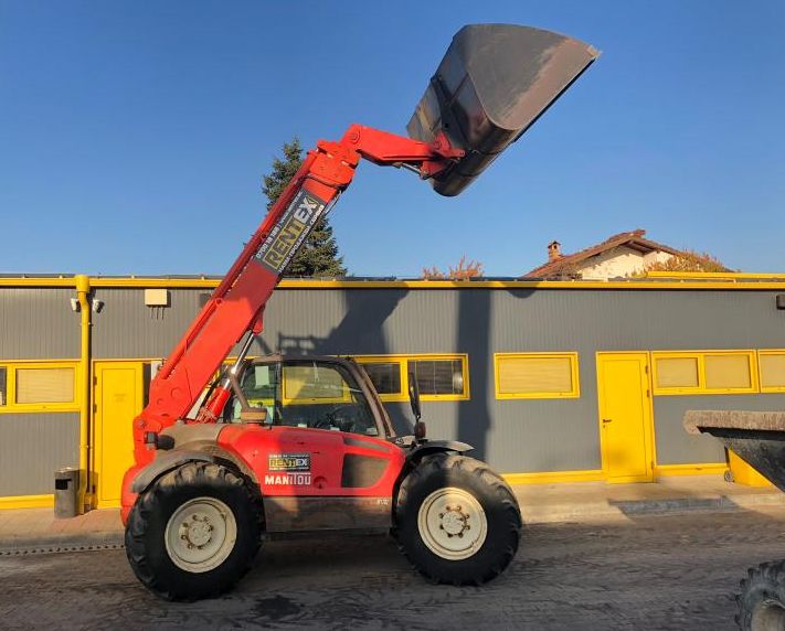 Телескопични товарачи Телехендлери под НАЕМ 7,9,13,17м от Рентекс