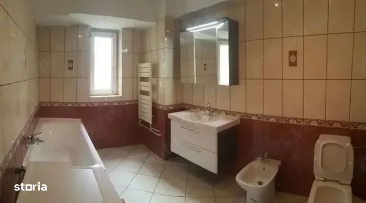 Apartament 3 camere, 119 mp – Cartier Francez 10 Minute Metrou