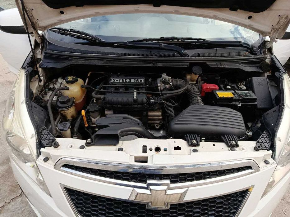 Спарк 1.2л. 3 позиция 2011 года в добрые руки, ездили аккуратно