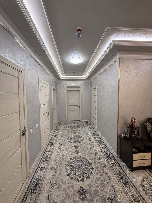 ( К59 ) Продается 4-комн квартира / рядом с военным городком