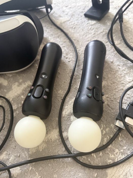 PlayStation VR (PS VR) + PlayStation Camera + Move контроллеры