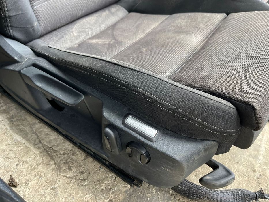 Салон за VW Passat B8 комби плат ном 2707