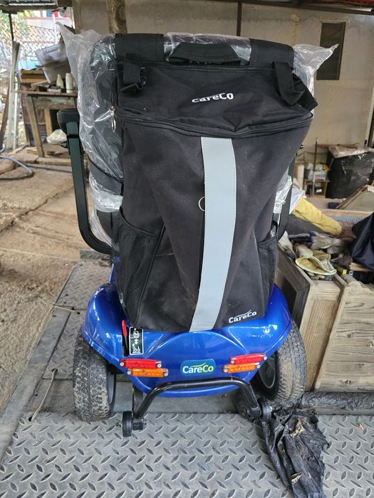 Scooter/scuter/cărucior electric Bătrâni,pers. Dizabilități