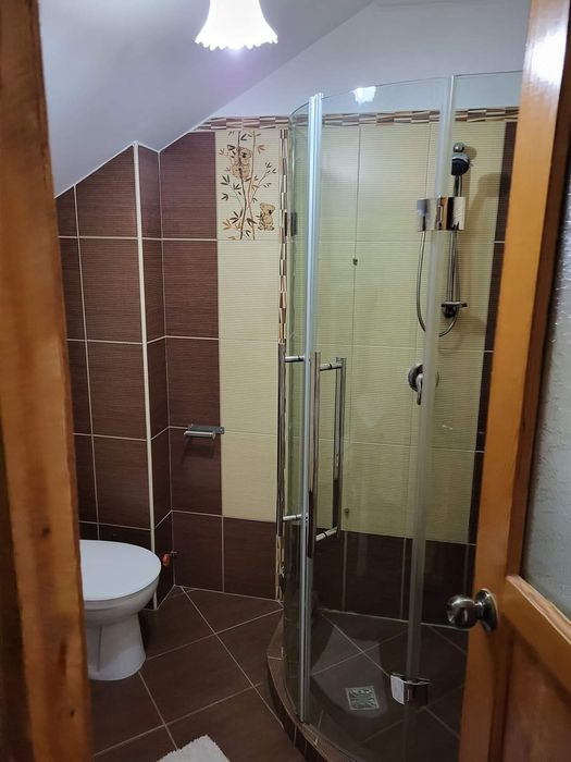 Închiriez cabană, casa de vacanta, chalet, vila